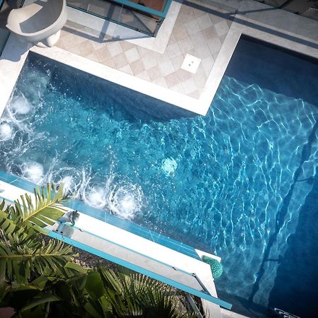 Villa Islamorada Pool And Sea View Масса-Лубренсе Экстерьер фото