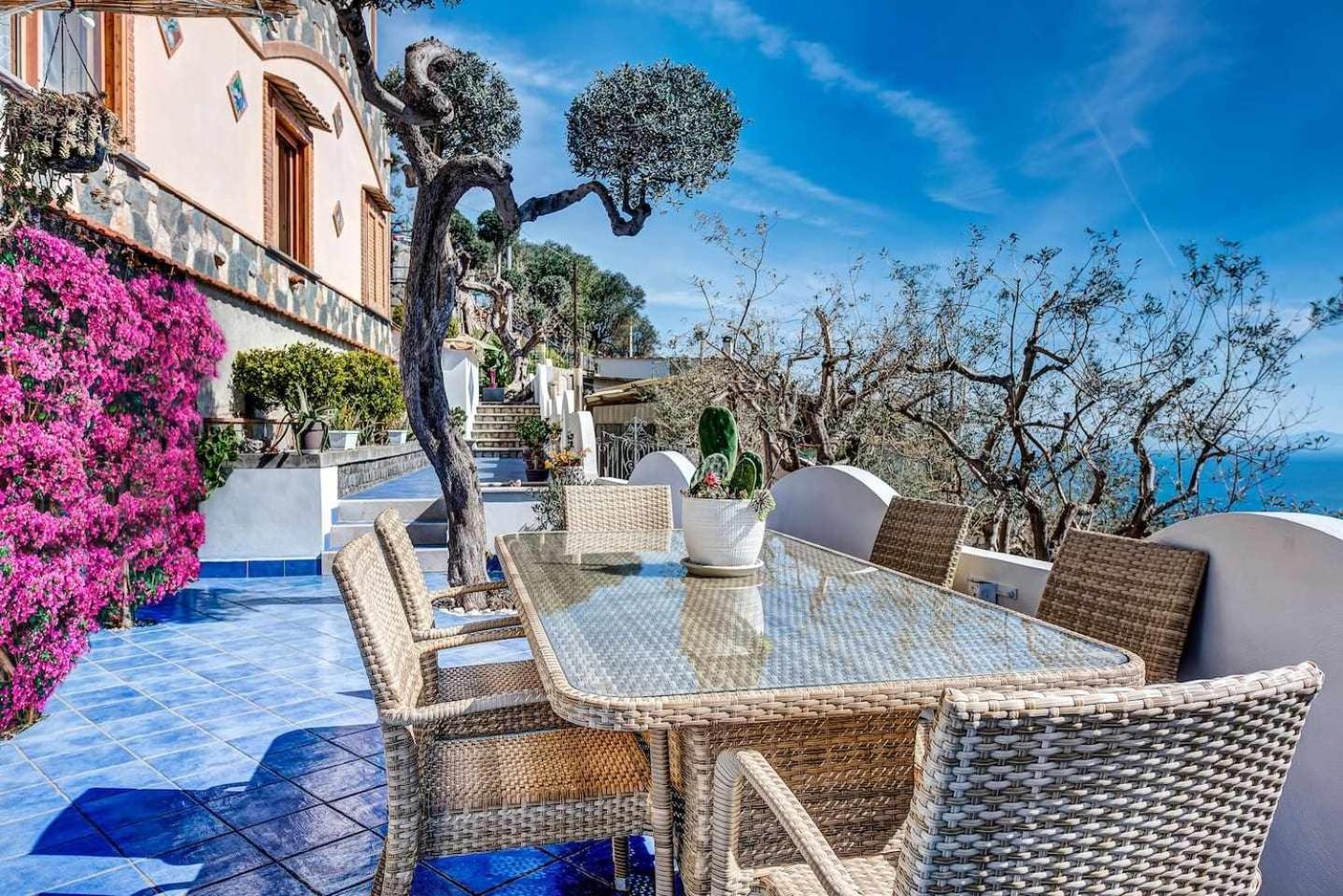 Villa Islamorada Pool And Sea View Масса-Лубренсе Экстерьер фото